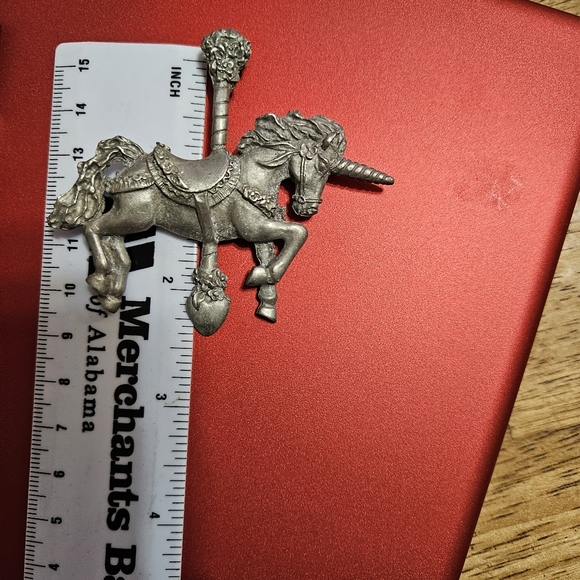 Vintage Spoontiques Signed Pewter Unicorn Carousel Pin Brooch - Picture 4 of 5